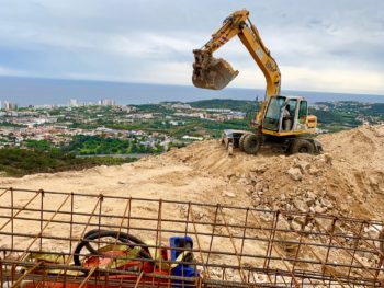 Preparación de terreno para construir en Platja d´Aro